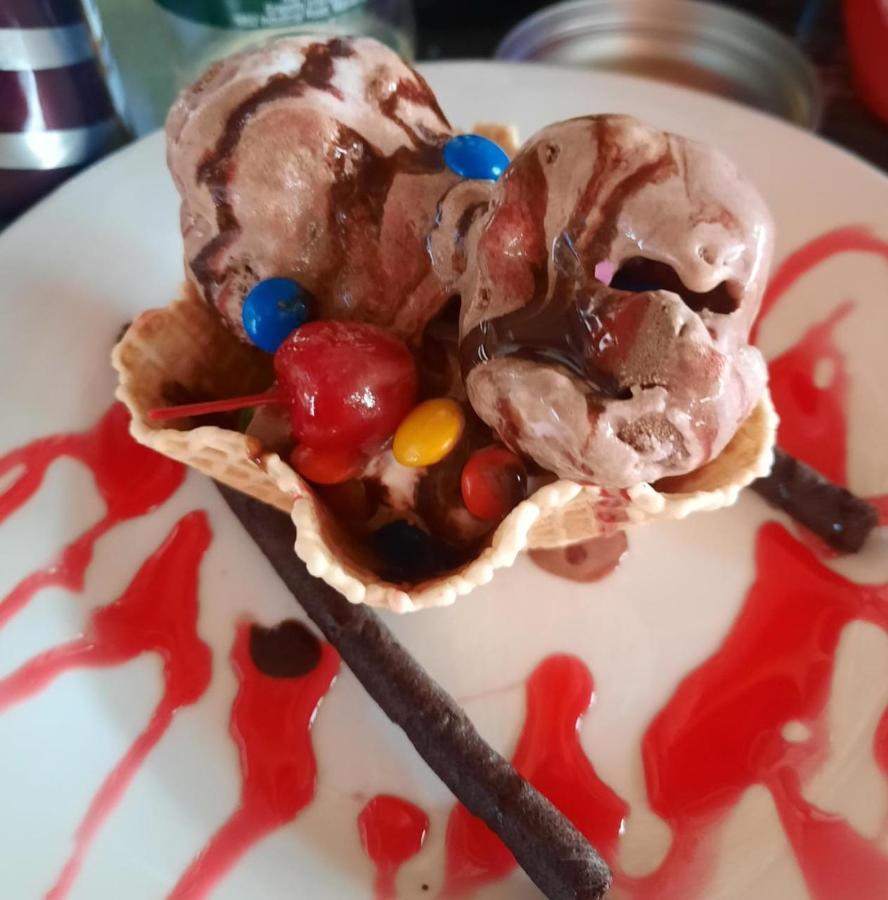 Sunshine View Hotel And Restaurant كوروزال المظهر الخارجي الصورة