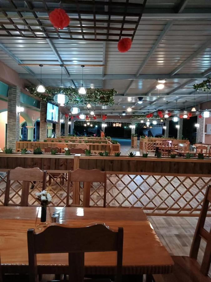 Sunshine View Hotel And Restaurant كوروزال المظهر الخارجي الصورة