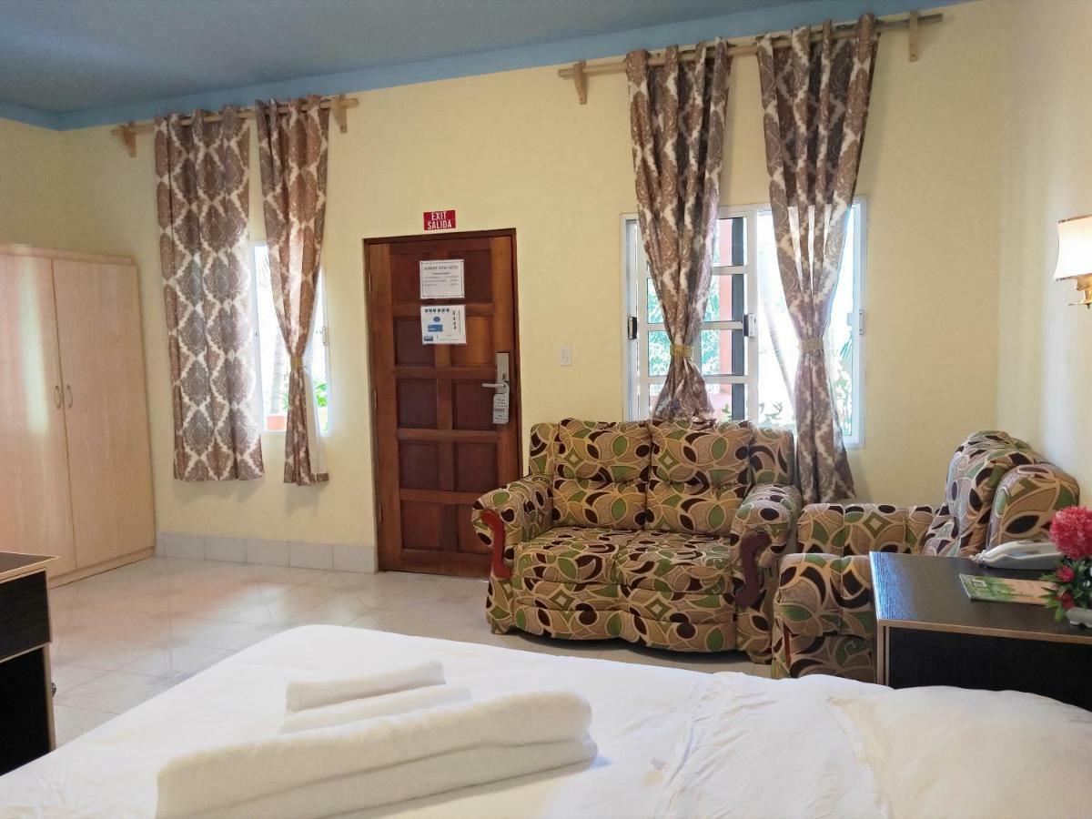 Sunshine View Hotel And Restaurant كوروزال المظهر الخارجي الصورة